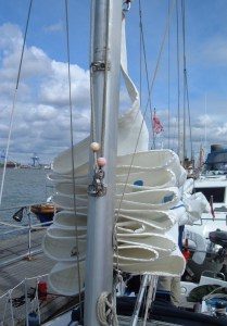 boat maintenance french riviera sail cleaning detailing antibes cannes monaco golfe juan
